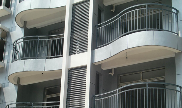 住宅鋅鋼陽臺護欄要這樣保養才更安全牢固 住宅鋅鋼陽臺護欄要這樣保養才更安全牢固