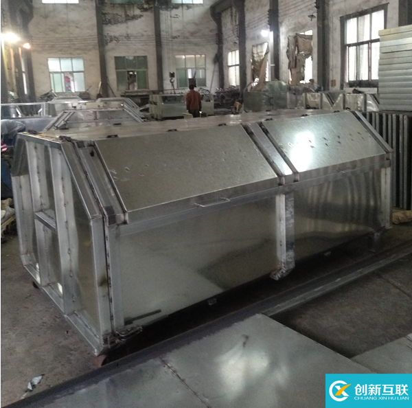 勾臂式垃圾車箱體有條不紊的生產加工中(圖5)