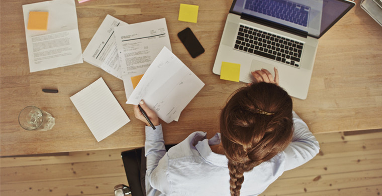 色彩搭配將影響網站設計的整體效果 色彩搭配將影響網站設計的整體效果